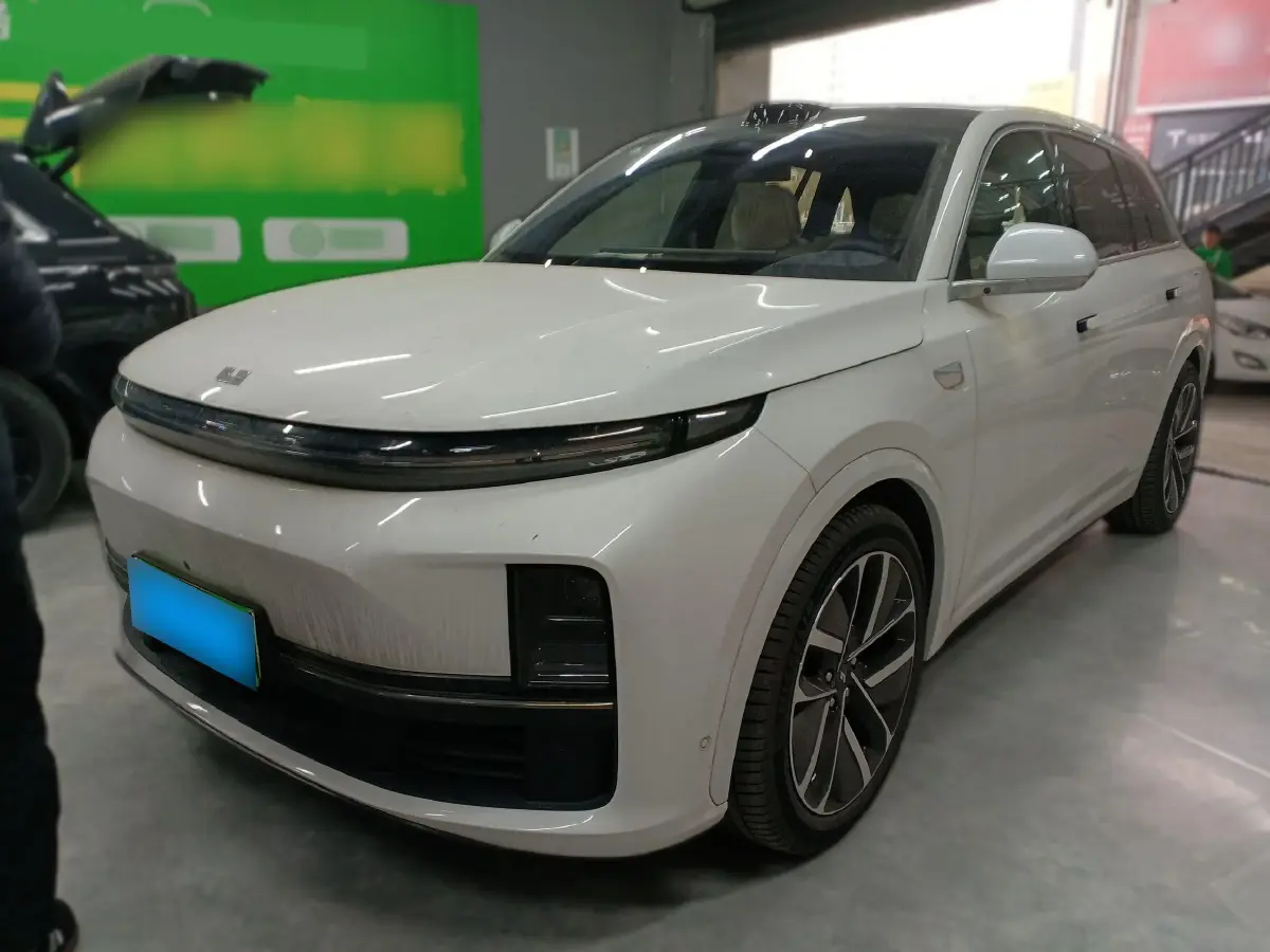 2023 Li L7 Range Extended 154HP REEV 40.9KWH