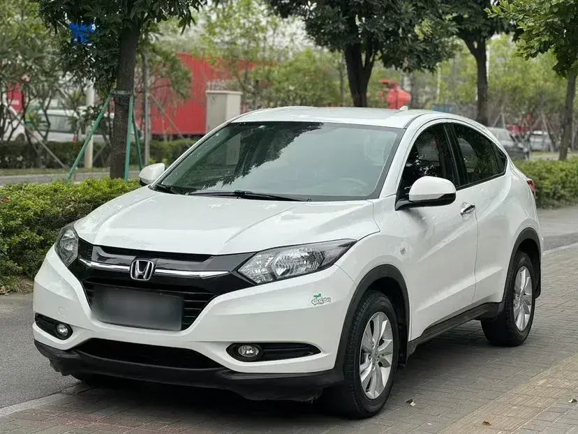 2017 Honda Vezel 1.5L 131HP L4 CVT