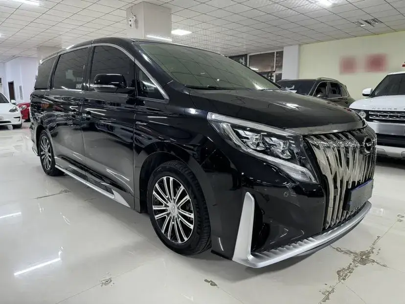 2021 GAC Trumpchi M8 2.0T 252HP L4 8AT