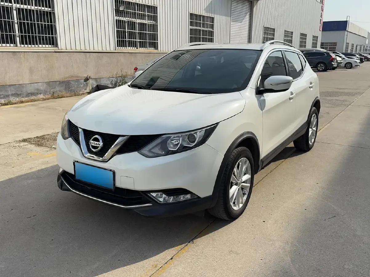 2016 Nissan Qashqai 2.0L 150HP L4 CVT