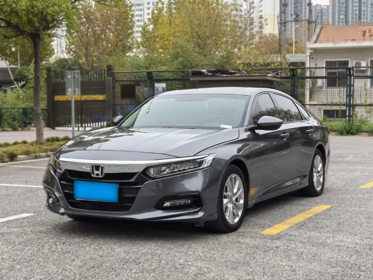 2018 Honda Accord 1.5T 194HP L4 CVT