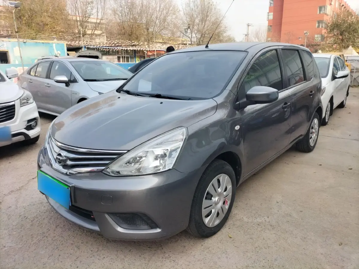2015 Nissan Livina 1.6L 124HP L4 CVT