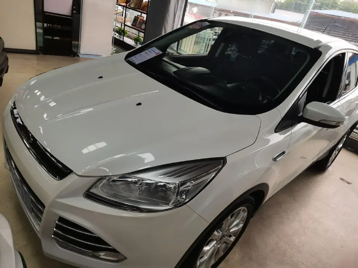 2013 Ford Kuga 1.6T 177HP L4 6AT