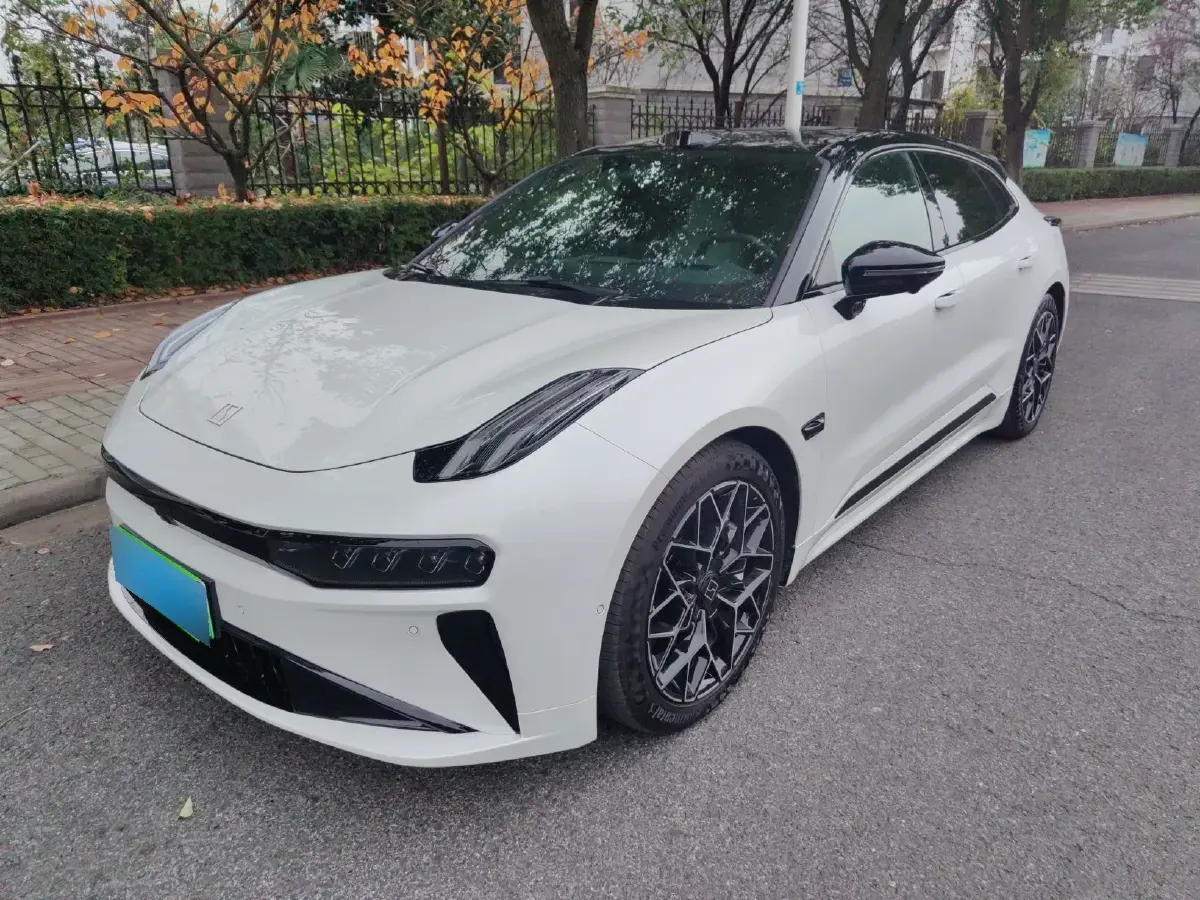 2024 Zeekr 001 BEV 100KWH