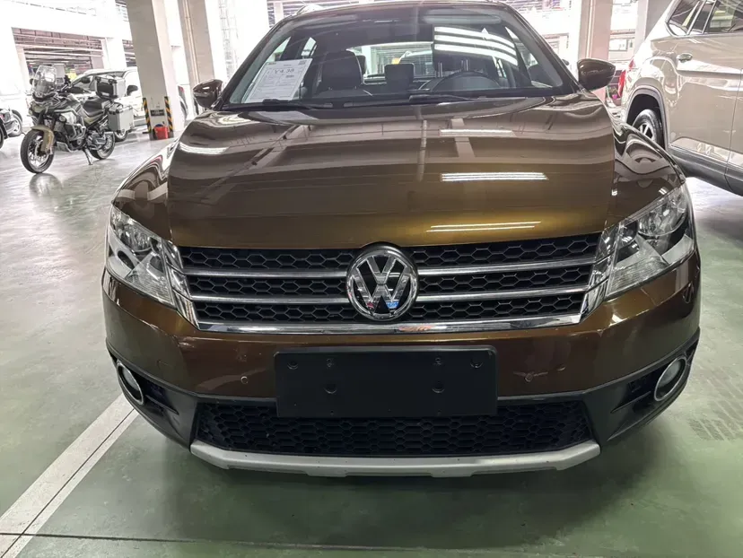 2014 Volkswagen Cross Lavida 1.6L 110HP L4 6AT,autocango,china used car exporter,china ev exporter,chinese used car exporter,chinese used ev exporter