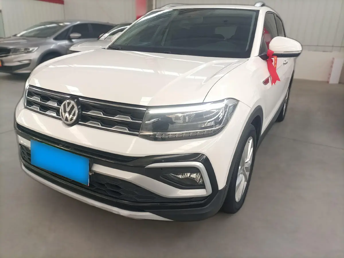 2019 Volkswagen T-Cross 1.4T 150HP L4 7DCT