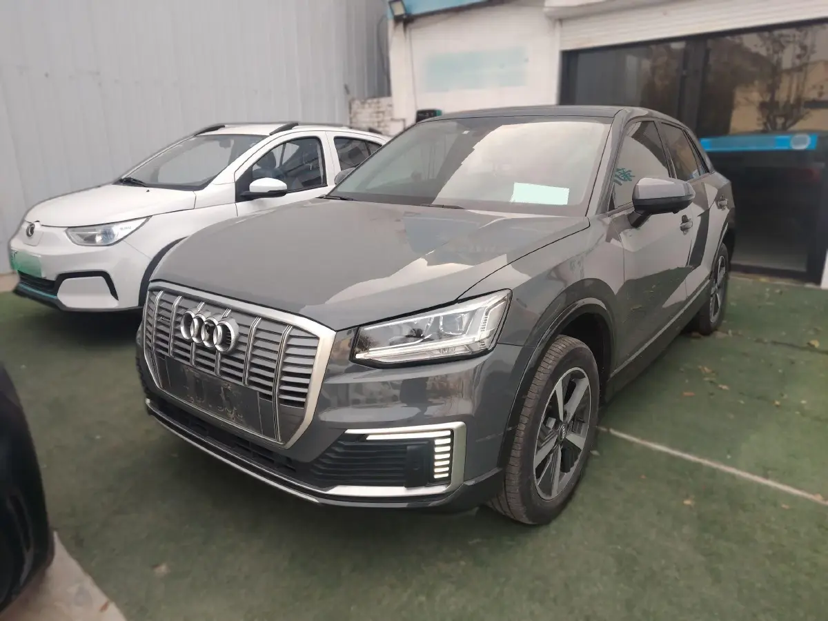 2019 Audi Q2L e-tron BEV 39.7KWH