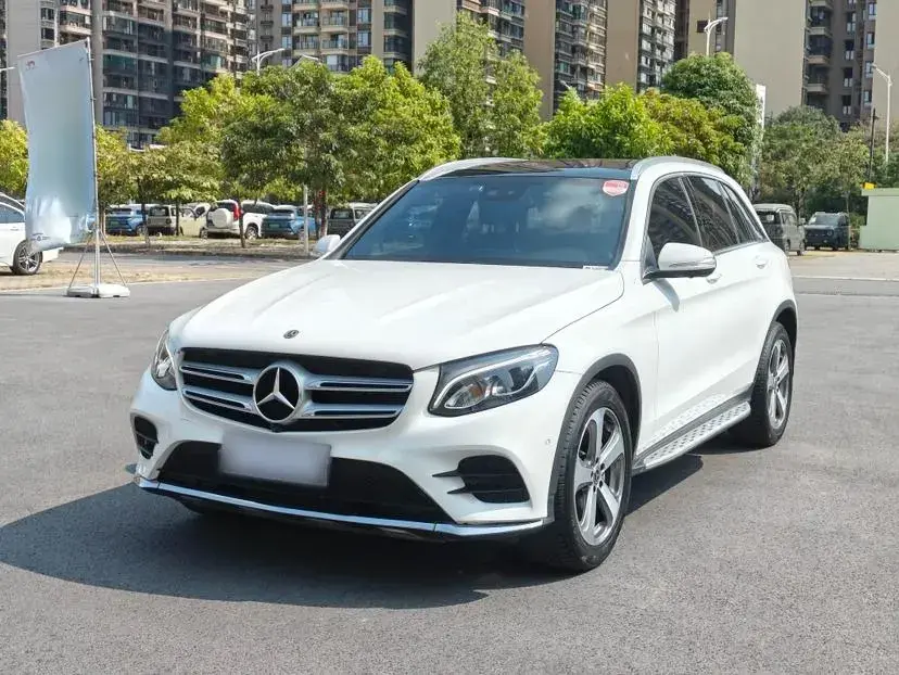 2017 Mercedes-Benz GLC Class 2.0T 211HP L4 9AT
