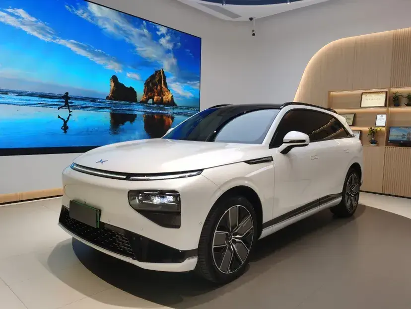 2022 Xpeng G9 BEV 78.2KWH