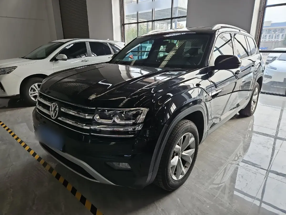 2017 Volkswagen Teramont 2.0T 220HP L4 7DCT