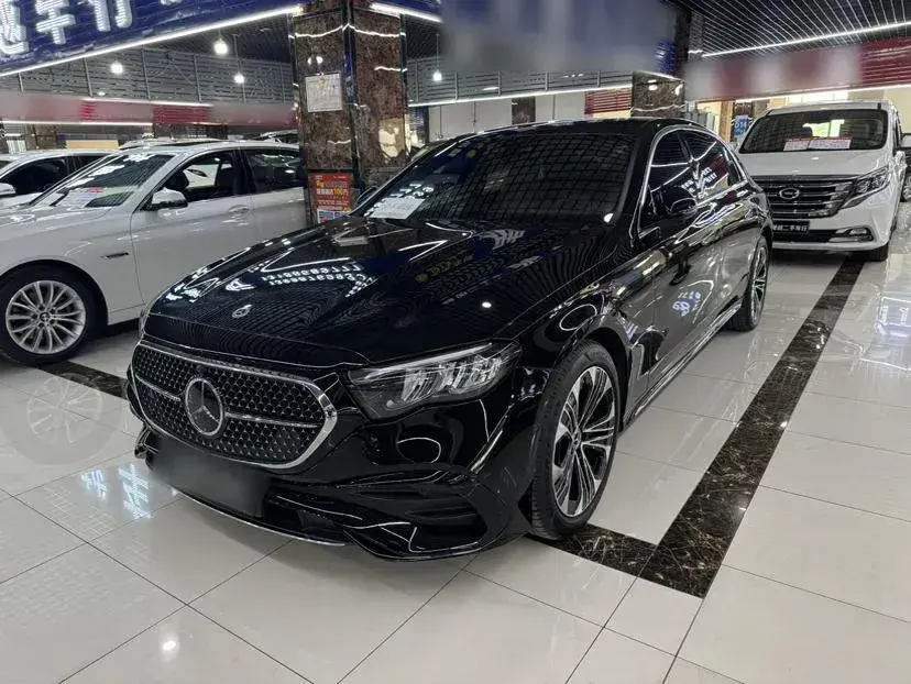 2024 Mercedes-Benz E Class 2.0T 204HP L4 9AT PHEV 25.4KWH