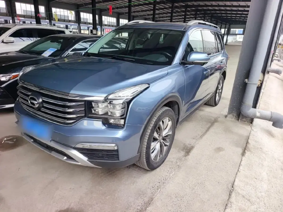 2017 GAC Trumpchi GS8 2.0T 201HP L4 6AT