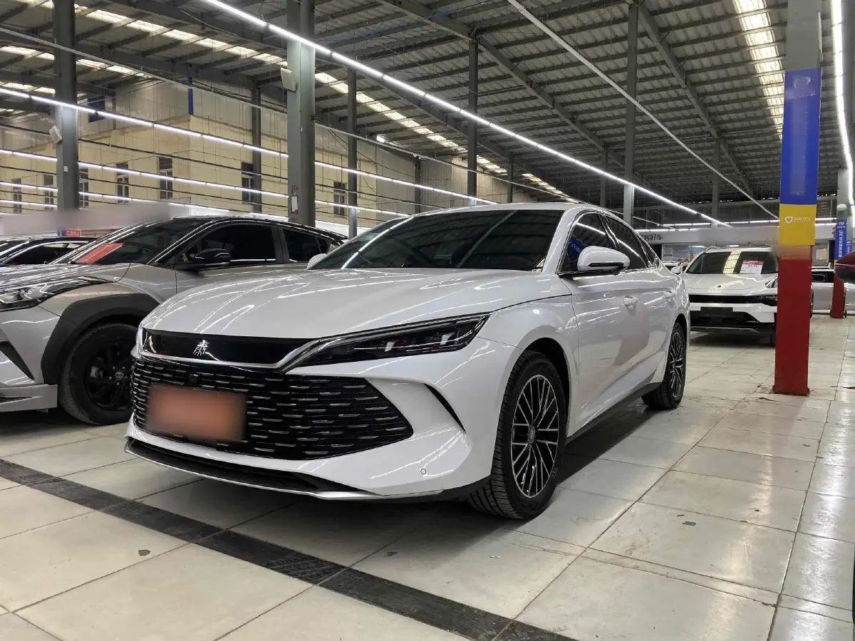 2024 BYD QinL 1.5L 101HP L4 E-CVT PHEV 15.87KWH