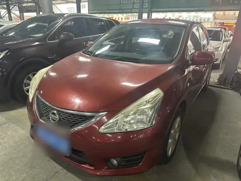 2011 Nissan Tiida 1.6L 126HP L4 CVT