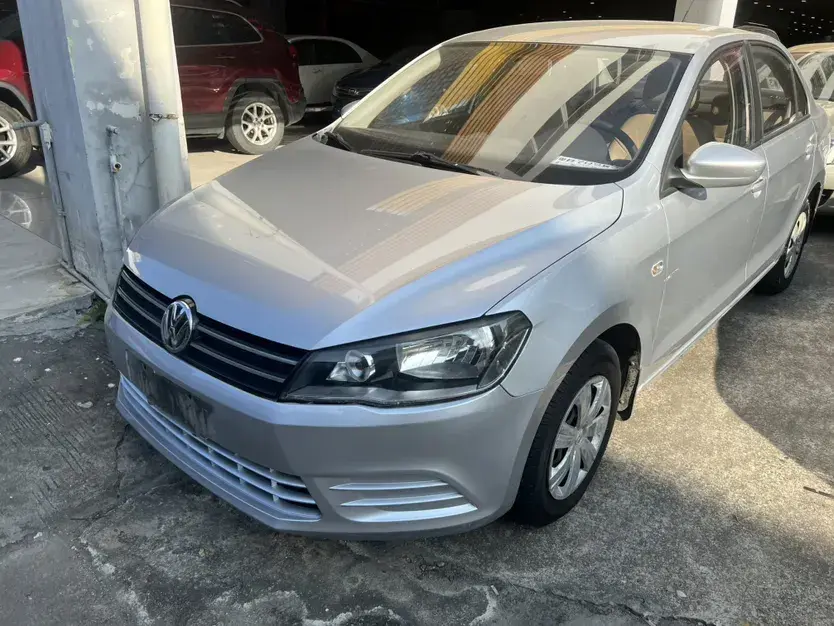 2013 Volkswagen Jetta 1.6L 110HP L4 5MT