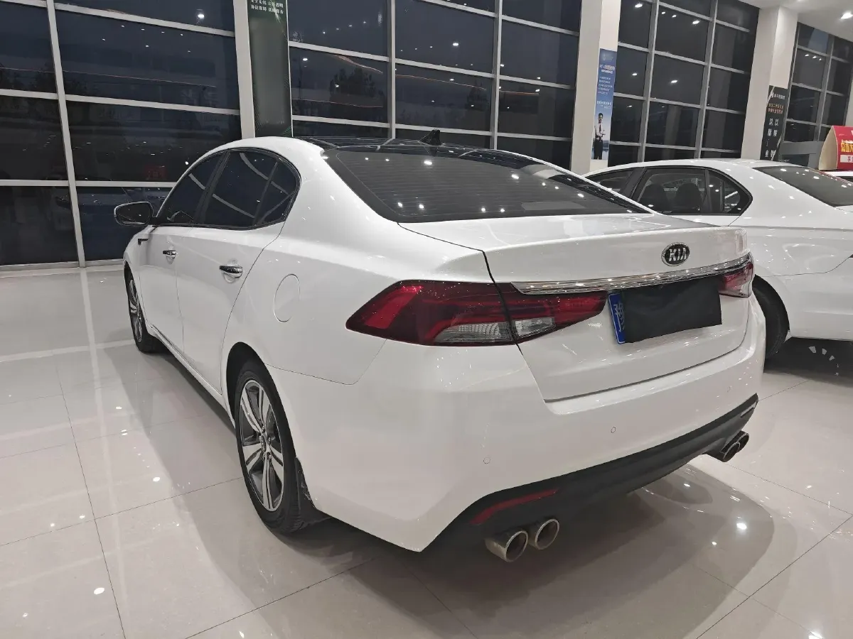 2017 Kia Cachet 1.8L 143HP L4 6AT,autocango,china used car exporter,china ev exporter,chinese used car exporter,chinese used ev exporter