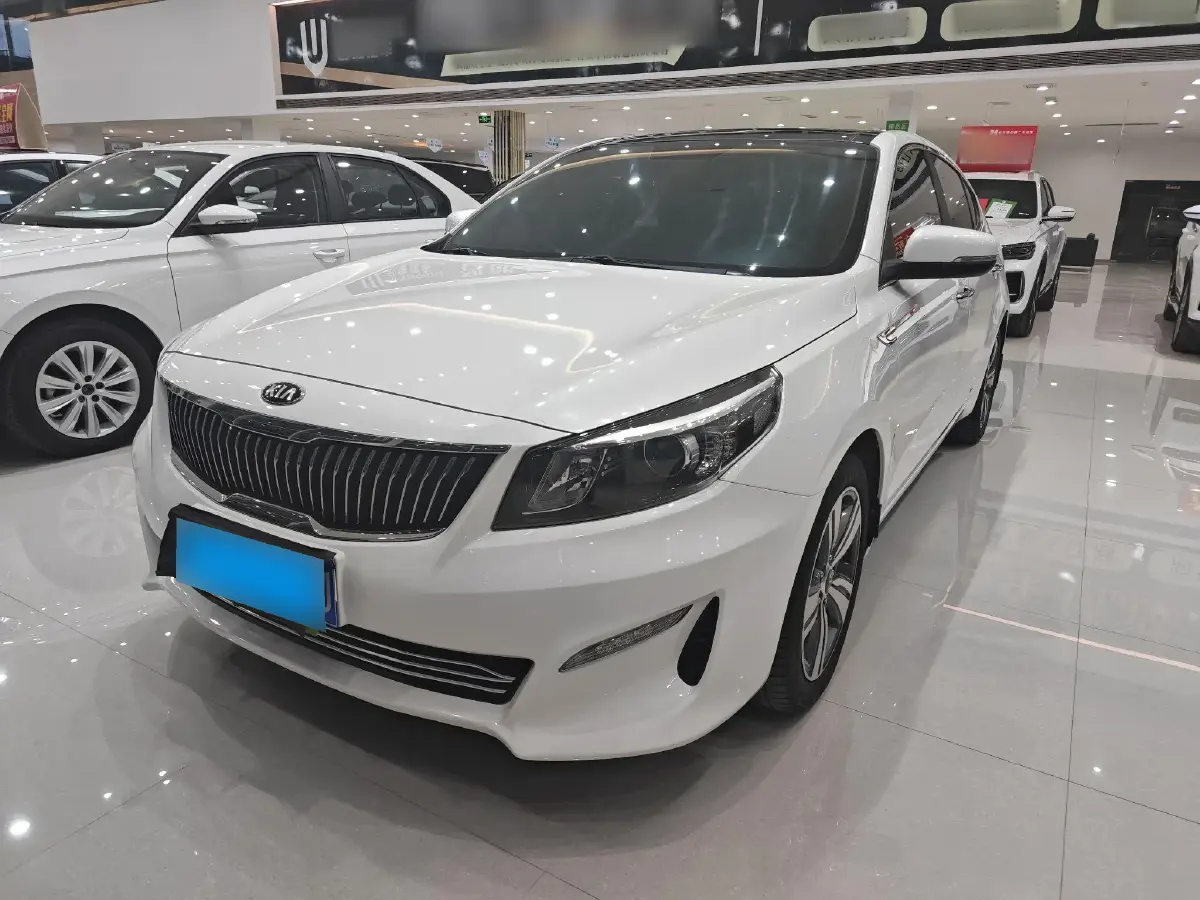 2017 Kia Cachet 1.8L 143HP L4 6AT