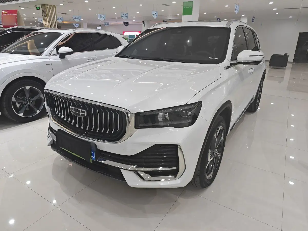 2024 Geely Monjaro 2.0T 238HP L4 8AT