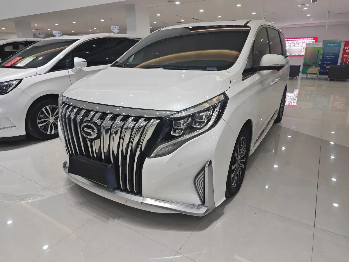 2021 GAC Trumpchi M8 2.0T 252HP L4 8AT