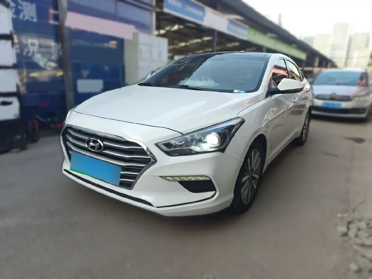 2017 Hyundai Mistra 1.8L 143HP L4 6AT