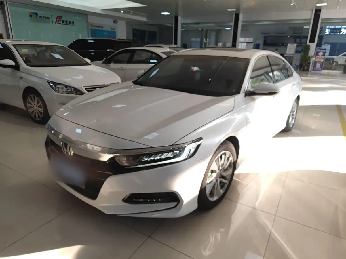 2018 Honda Accord 1.5T 194HP L4 CVT