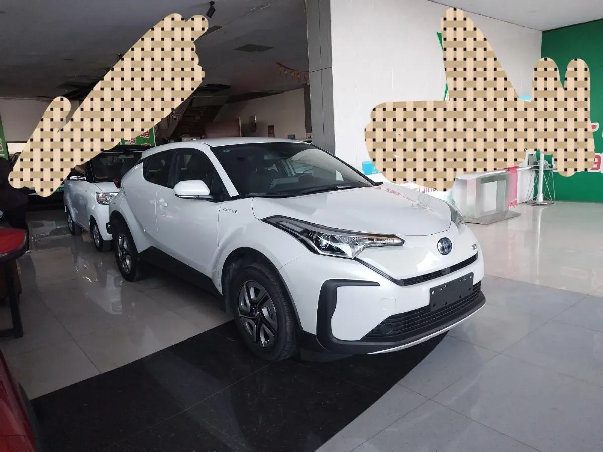 2020 Toyota Izoa E BEV 54.3KWH,autocango,china used car exporter,china ev exporter,chinese used car exporter,chinese used ev exporter