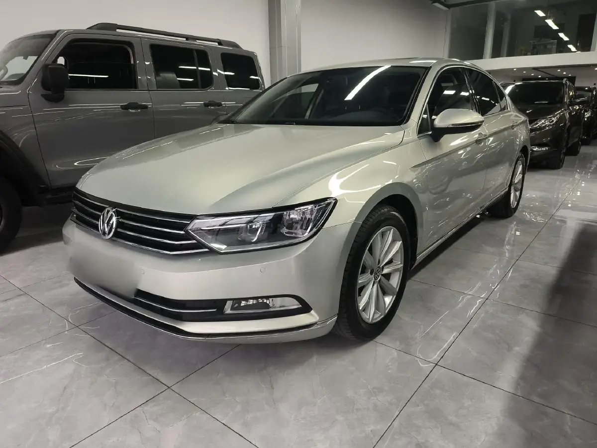 2018 Volkswagen Magotan 1.8T 180HP L4 7DCT