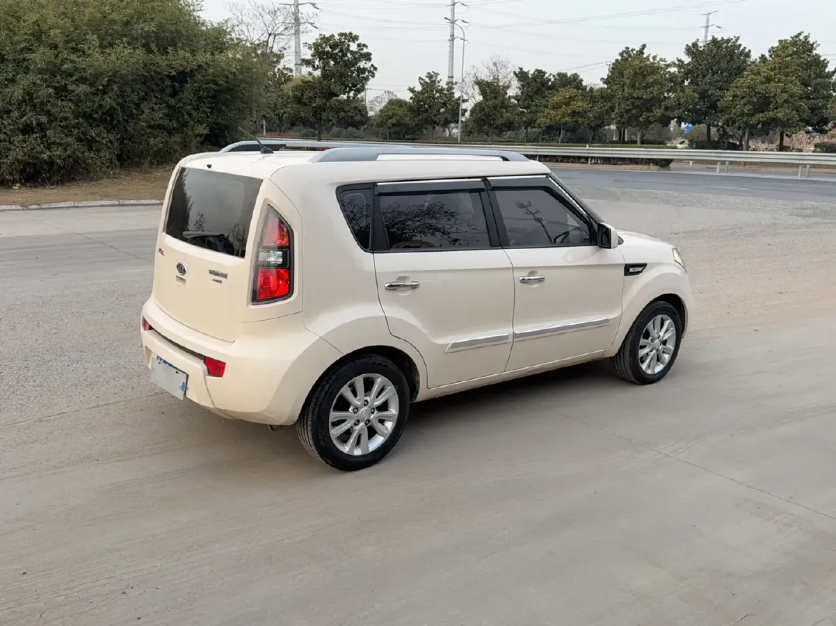 2013 Kia Soul 1.6L 123HP L4 4AT,autocango,china used car exporter,china ev exporter,chinese used car exporter,chinese used ev exporter