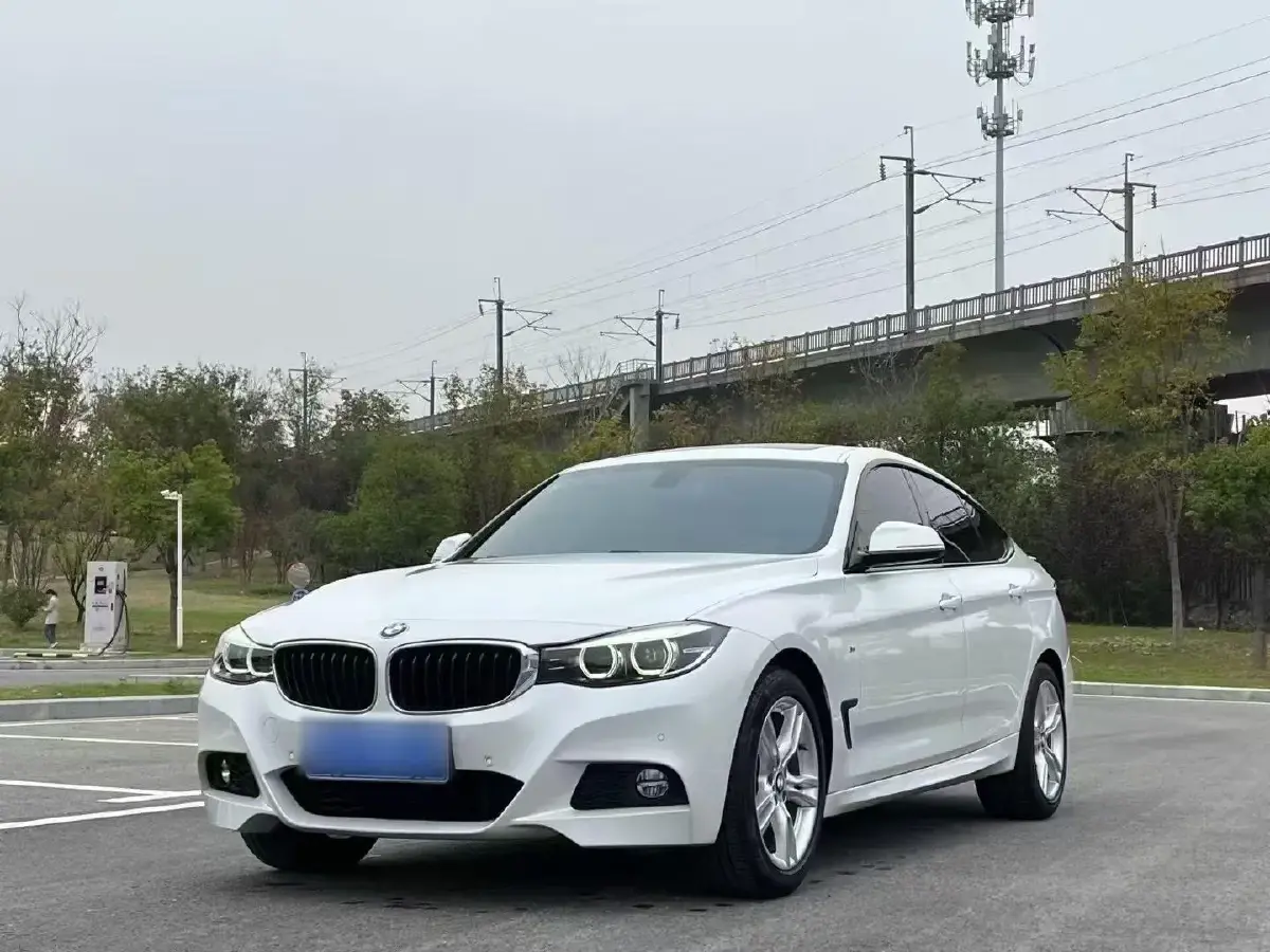 2019 BMW 3 Series GT 2.0T 184HP L4 8AT