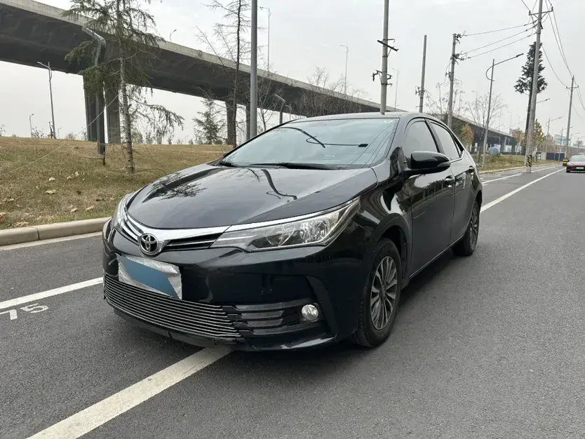 2018 Toyota Corolla 1.2T 116HP L4 CVT