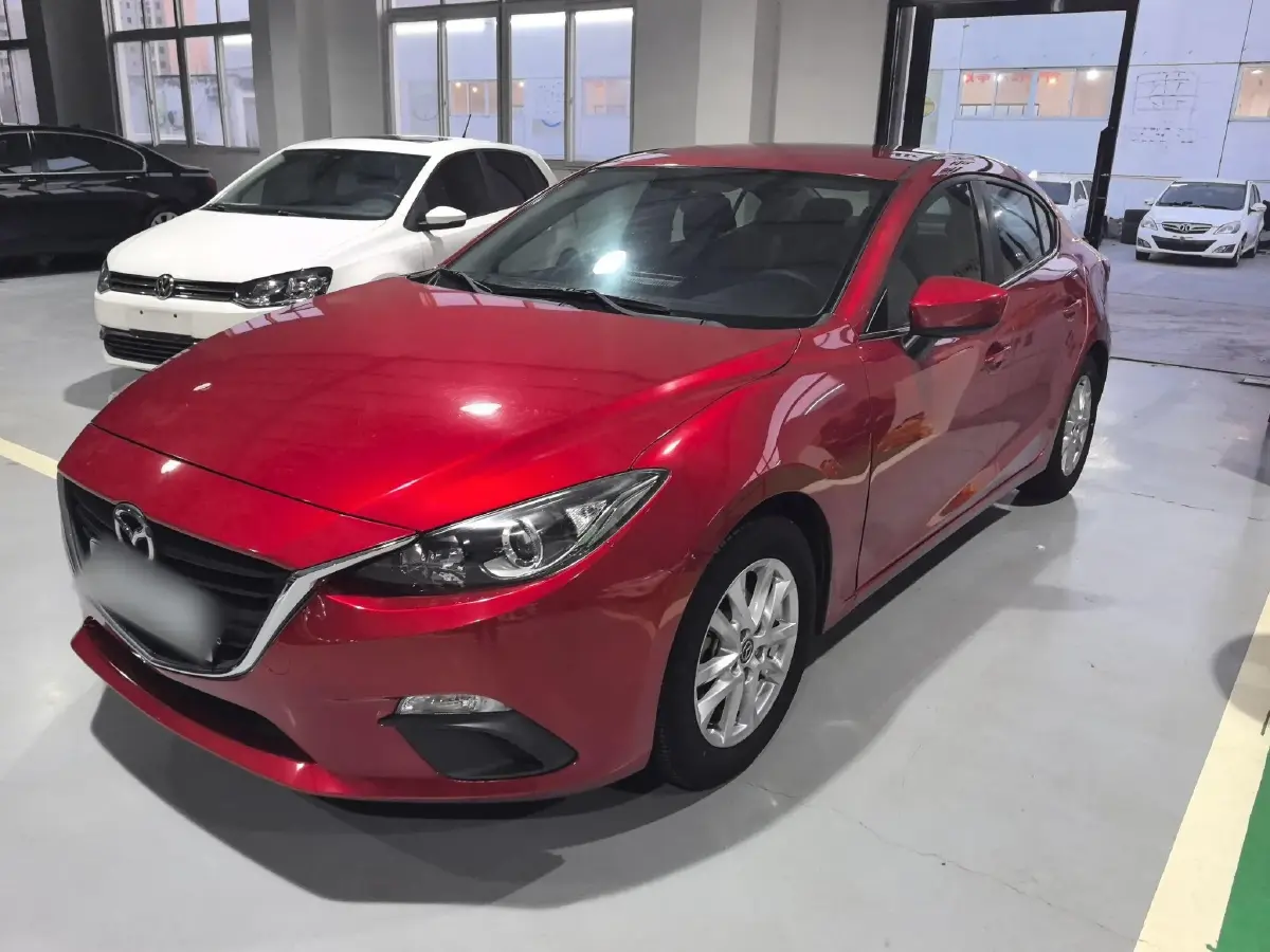2014 Mazda 3 Axela 1.5L 117HP L4 6AT