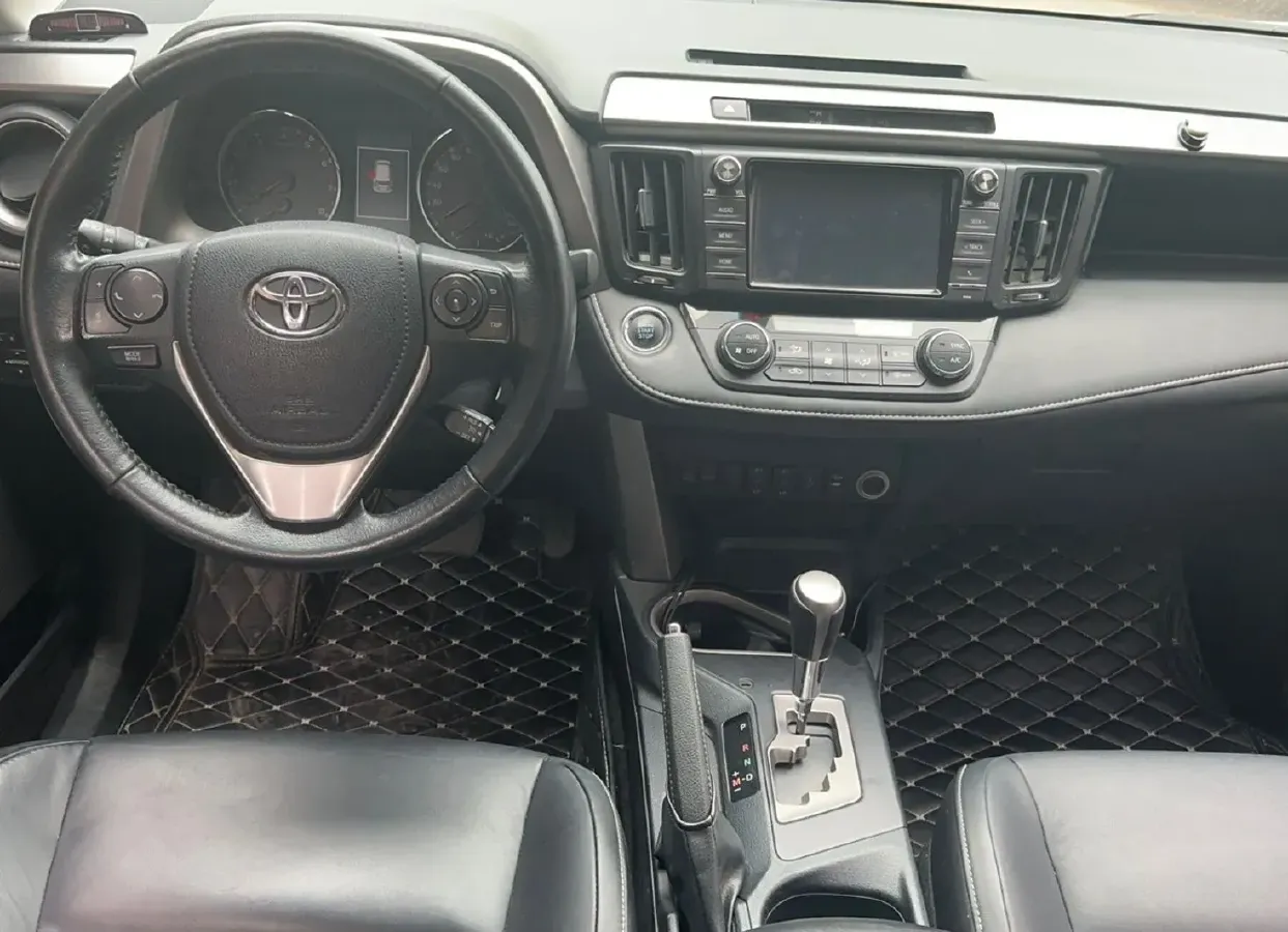 2016 Toyota RAV4 2.0L 151HP L4 CVT,autocango,china used car exporter,china ev exporter,chinese used car exporter,chinese used ev exporter