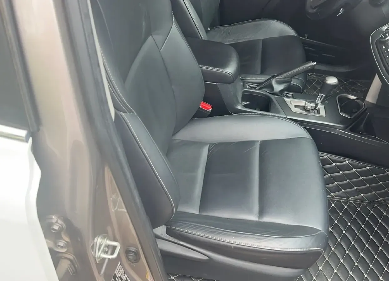 2016 Toyota RAV4 2.0L 151HP L4 CVT,autocango,china used car exporter,china ev exporter,chinese used car exporter,chinese used ev exporter