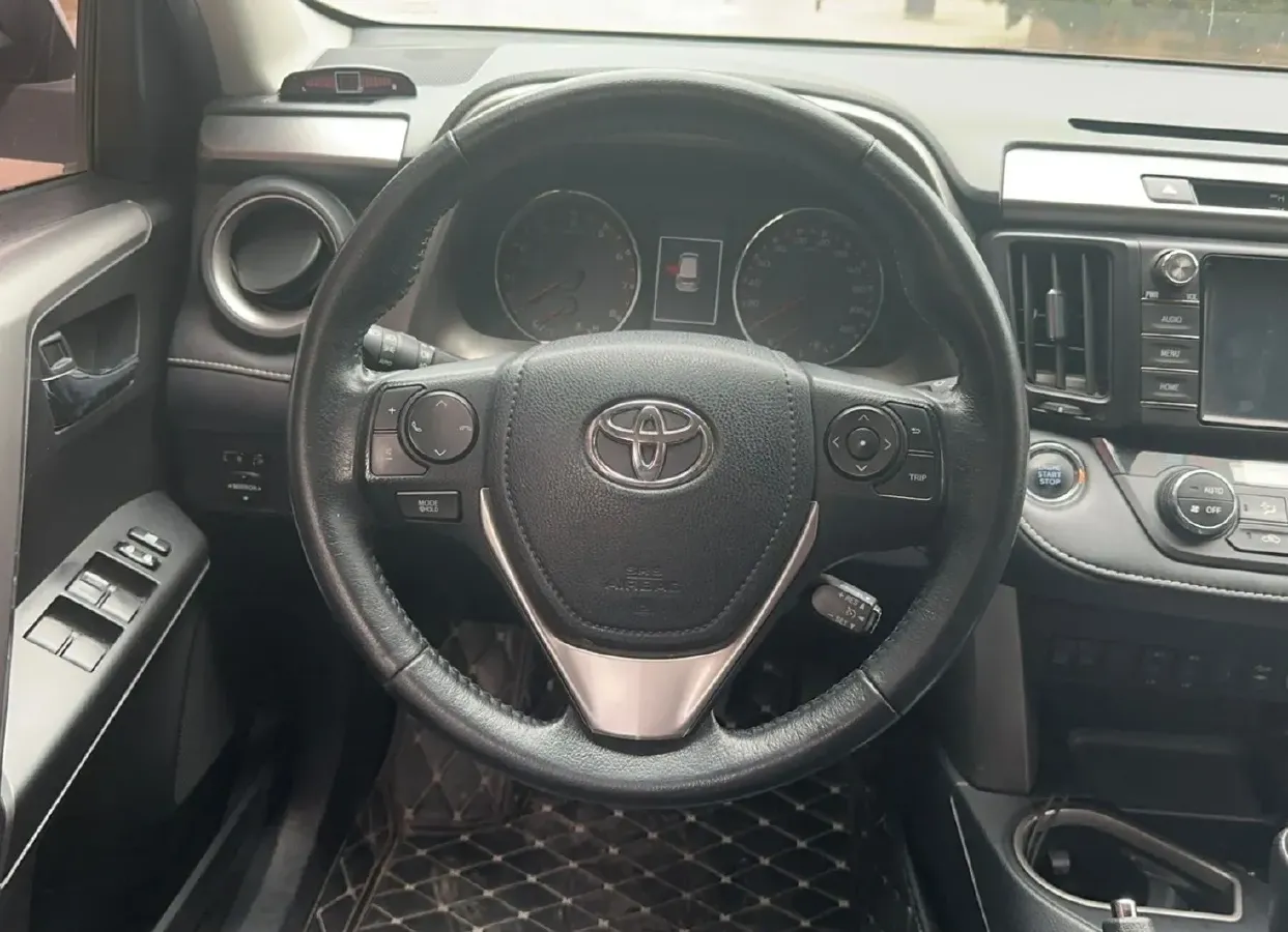 2016 Toyota RAV4 2.0L 151HP L4 CVT,autocango,china used car exporter,china ev exporter,chinese used car exporter,chinese used ev exporter