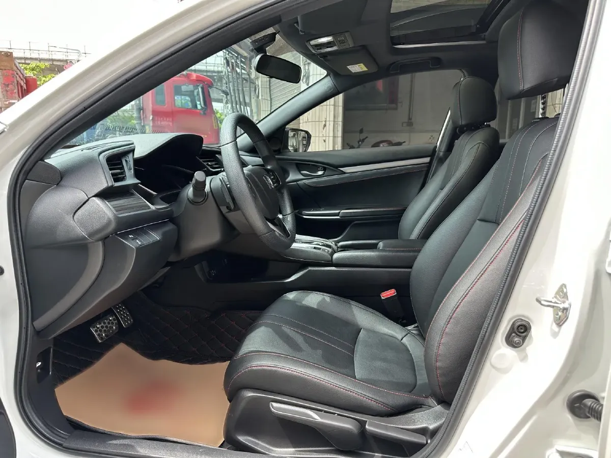 2021 Honda Civic 1.5T 177HP L4 CVT,autocango,china used car exporter,china ev exporter,chinese used car exporter,chinese used ev exporter