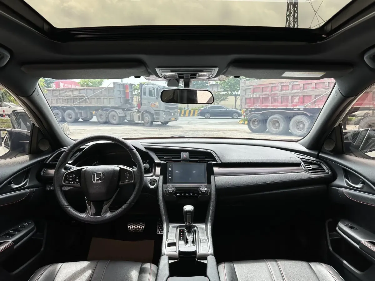 2021 Honda Civic 1.5T 177HP L4 CVT,autocango,china used car exporter,china ev exporter,chinese used car exporter,chinese used ev exporter