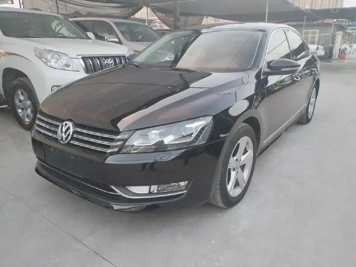 2013 Volkswagen Passat 1.8T 160HP L4 7DCT