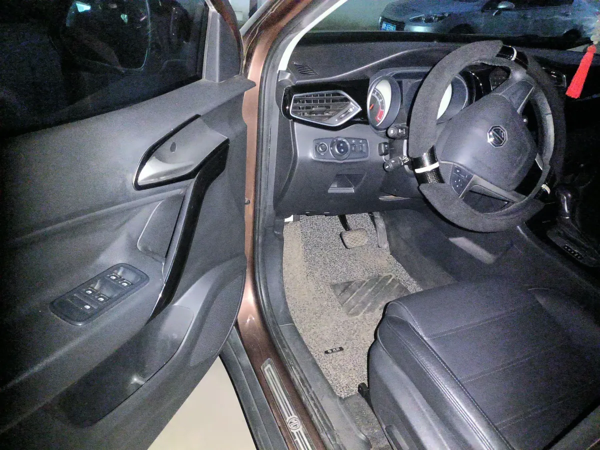 2016 MG GS 1.5T 169HP L4 7DCT,autocango,china used car exporter,china ev exporter,chinese used car exporter,chinese used ev exporter