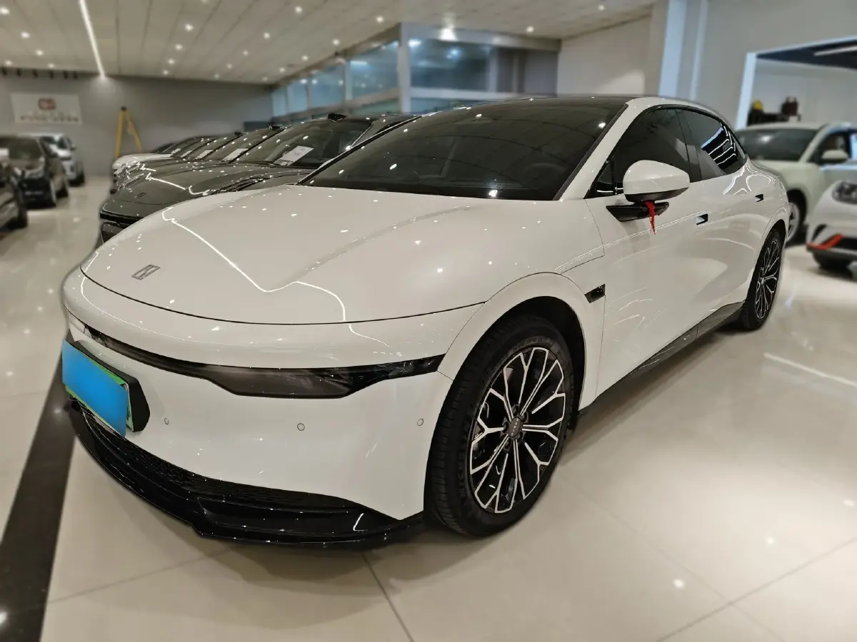 2024 Zeekr 007 BEV 75KWH