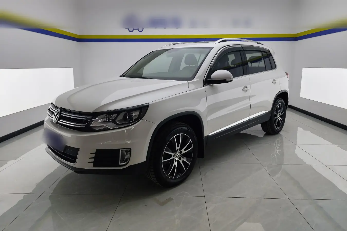2016 Volkswagen Tiguan 1.8T 160HP L4 6AT