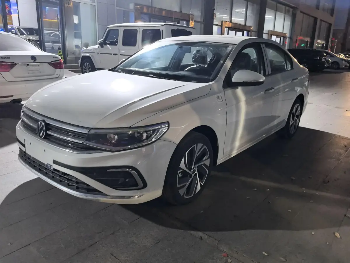 2024 Volkswagen Bora 1.2T 116HP L4 7DCT