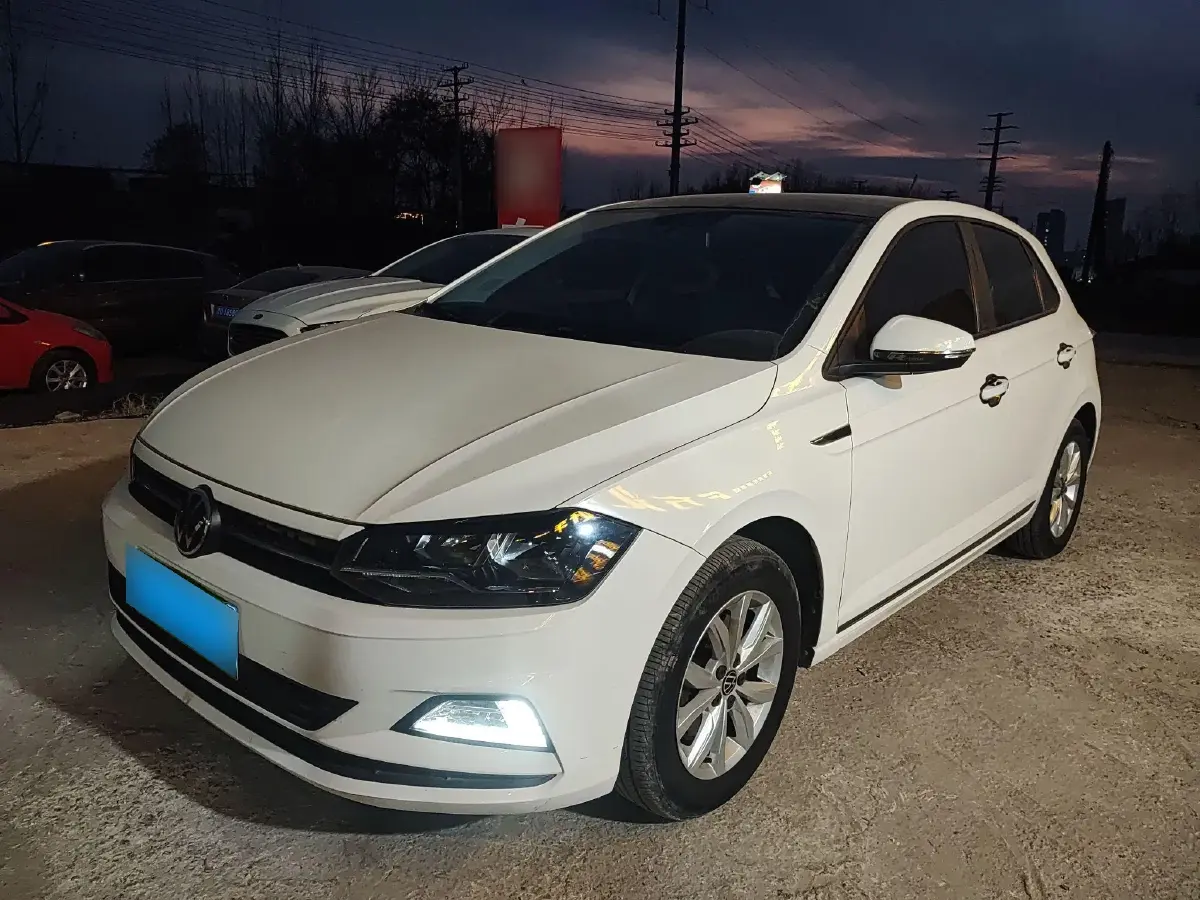 2021 Volkswagen Polo 1.5L 113HP L4 6AT