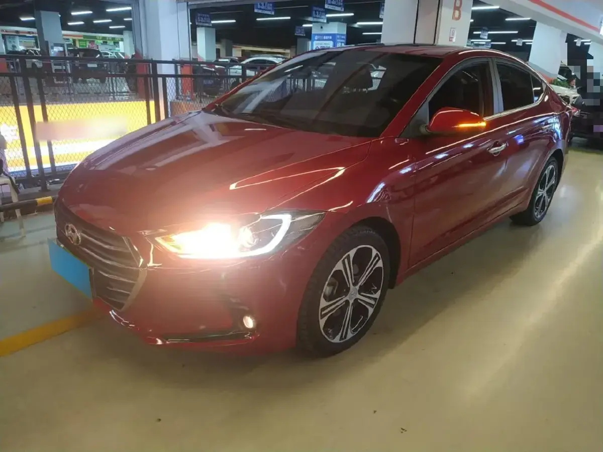 2018 Hyundai Elantra 1.4T 130HP L4 7DCT
