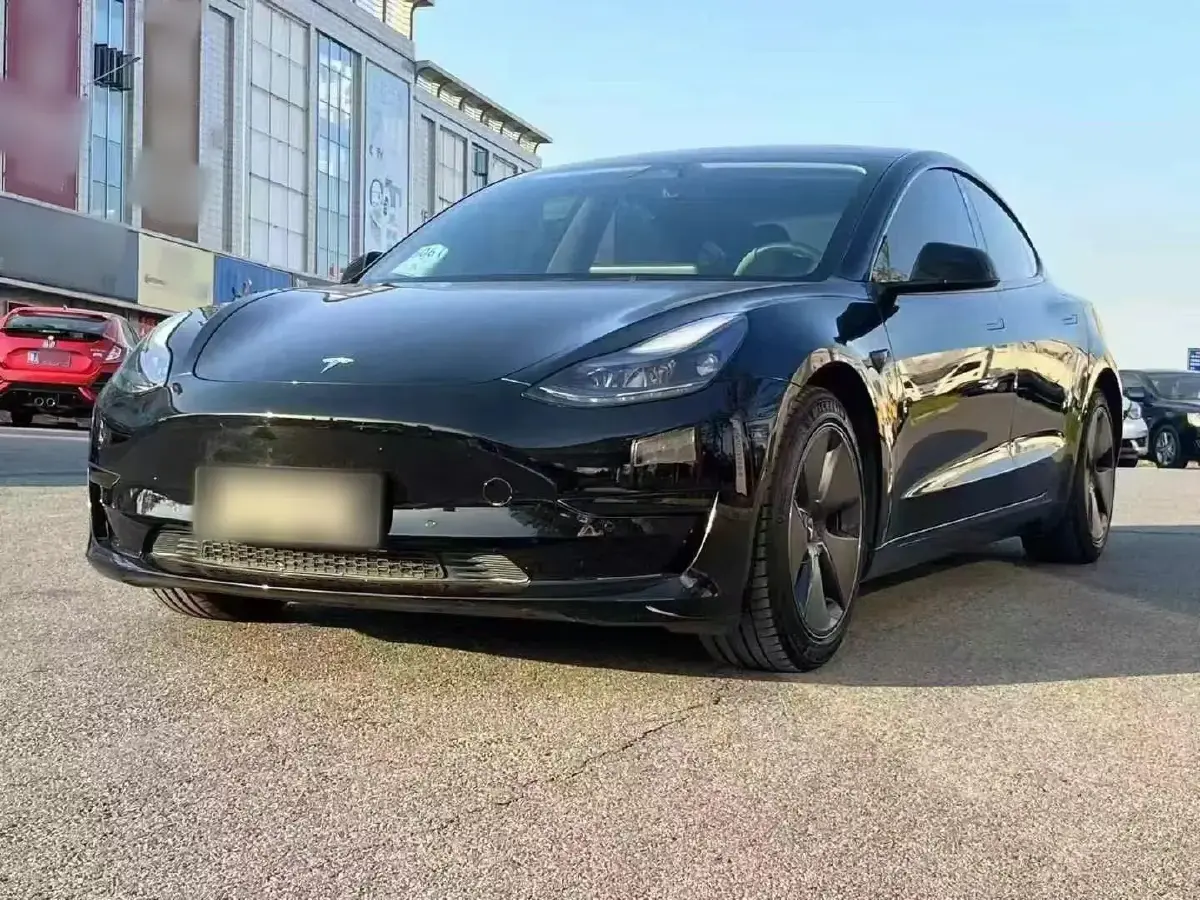 2022 Tesla Model 3 BEV 60KWH