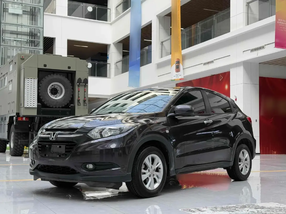 2017 Honda Vezel 1.5L 131HP L4 CVT