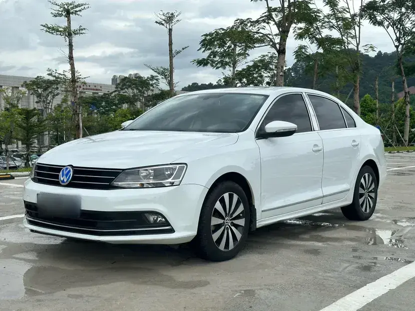 2018 Volkswagen Sagitar 1.6L 110HP L4 6AT