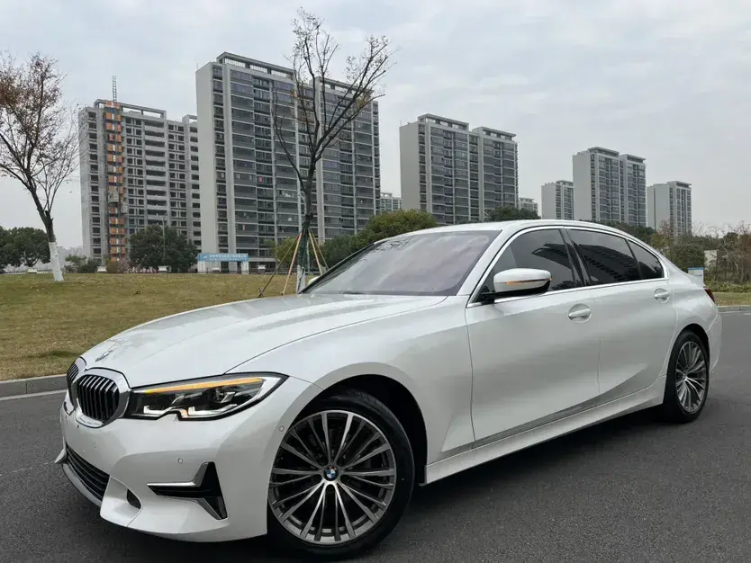 2020 BMW 3 Series 2.0T 184HP L4 8AT