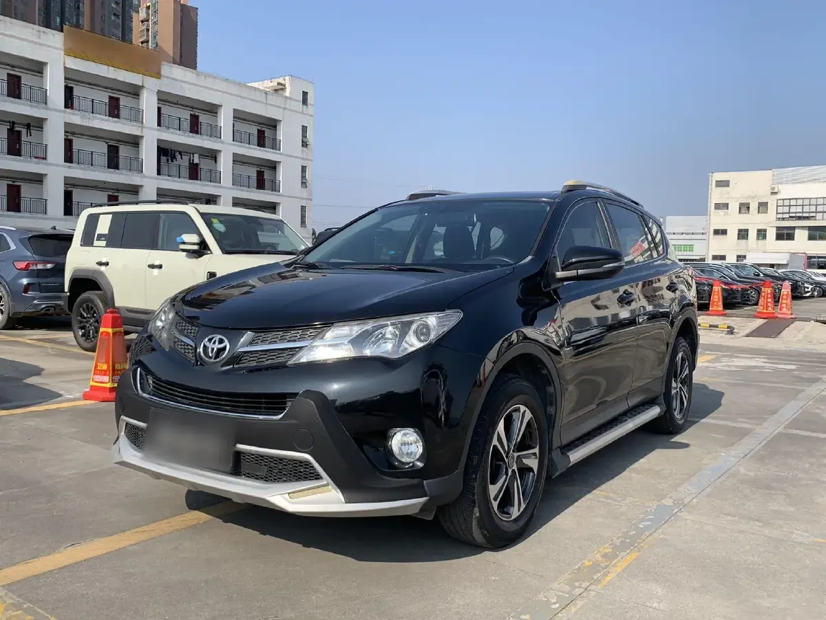 2015 Toyota RAV4 2.0L 147HP L4 CVT