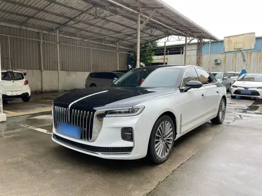 2020 HongQi H9 2.0T 252HP L4 7DCT