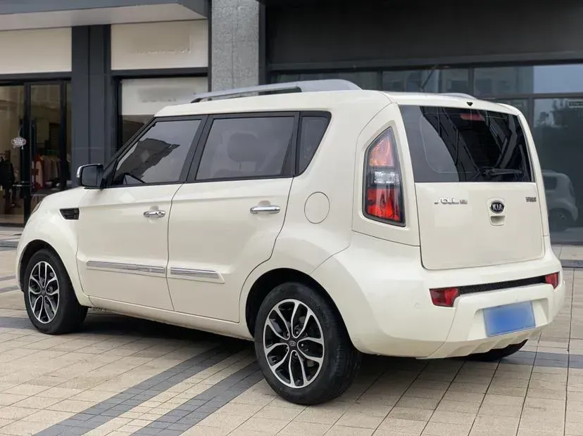 2013 Kia Soul 1.6L 123HP L4 4AT,autocango,china used car exporter,china ev exporter,chinese used car exporter,chinese used ev exporter